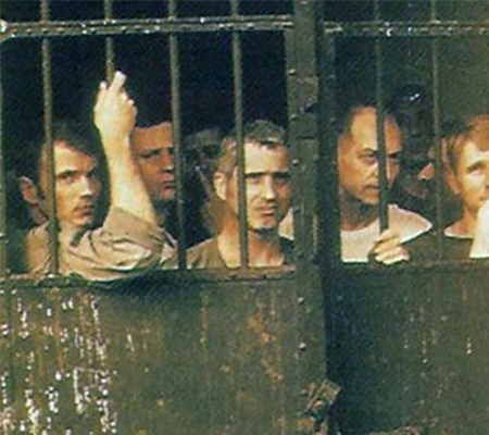 american-heritage-museum-hoa-lo-prison-hanoi-hilton-original-cells-original-prisoner-photo.jpg